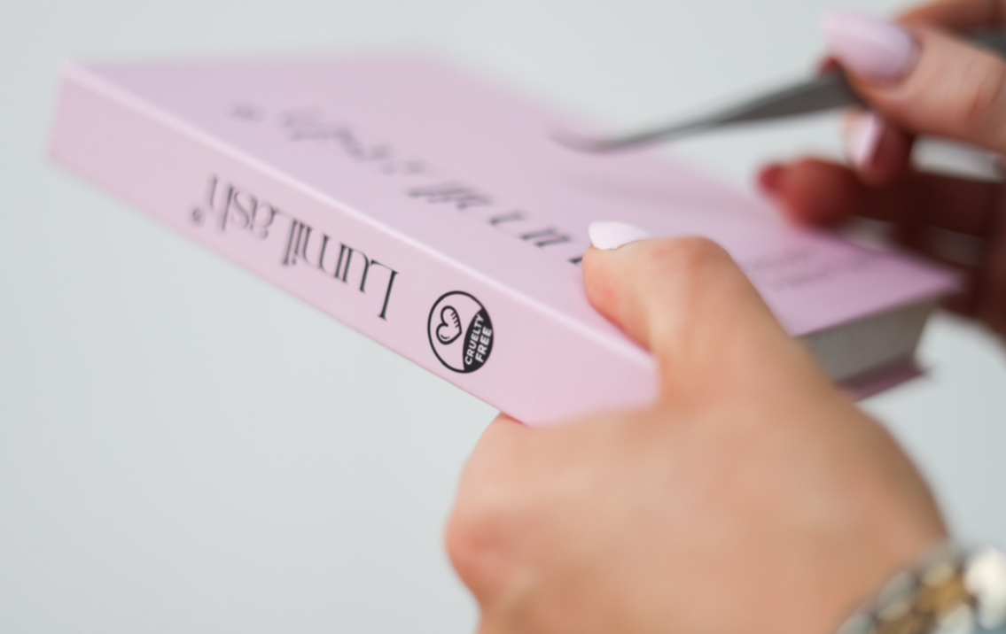 PREMADE VOLUME FANS C-CURL