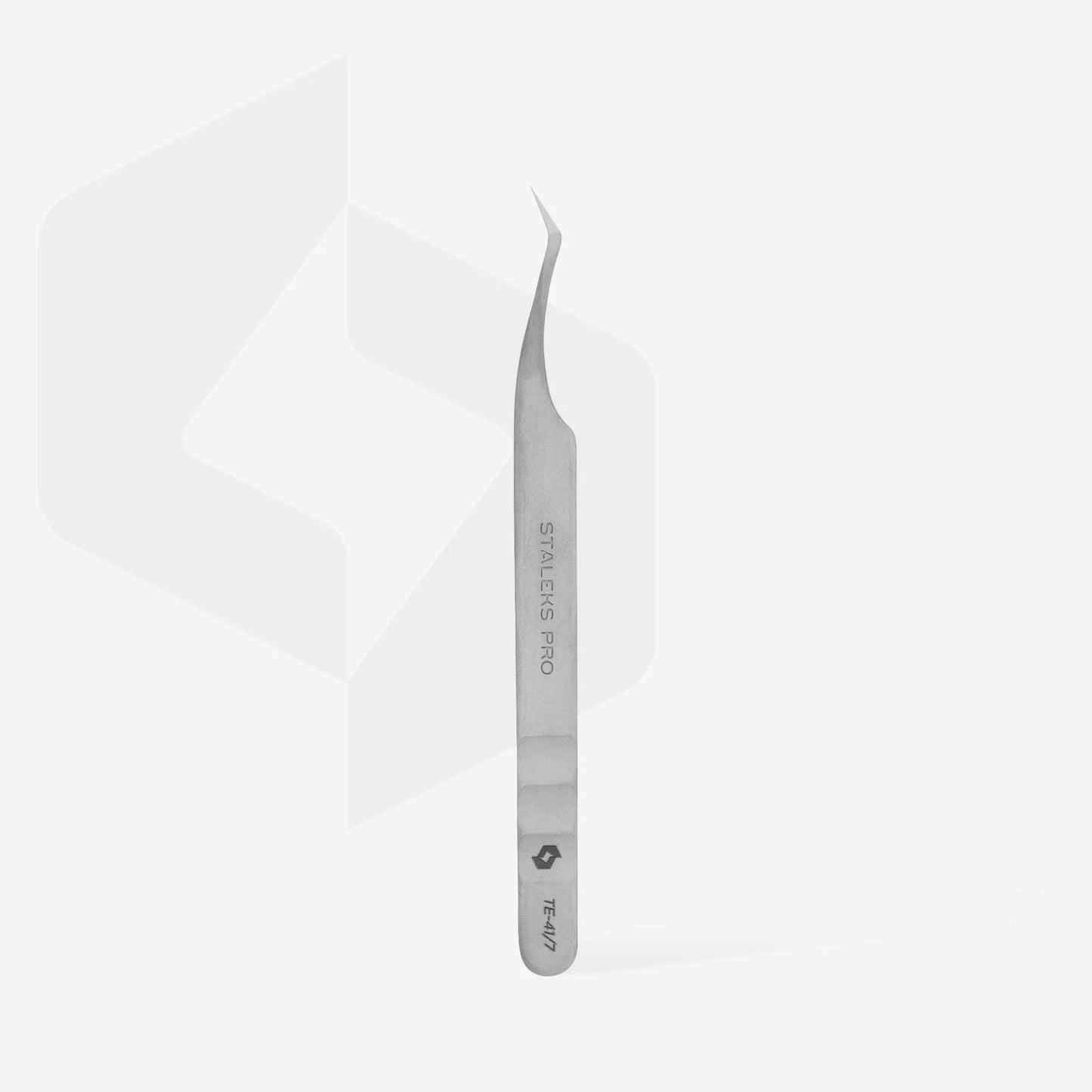 VOLUME TWEEZERS
